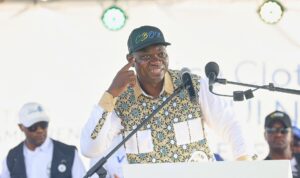 Brice Oligui Nguema : du treillis militaire à la casquette de chef de parti