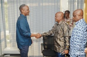 ITP: le ministre John Banza mobilisé pour restaurer le pont Bundwe et sécuriser la RN1 au Haut-Lomami