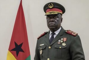 Guinée-Bissau : le cycle sans fin des coups d’État se poursuit depuis 1974, un général de plus, une démocratie de moins!