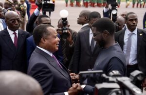 À Brazzaville, Diomaye Faye teste sa diplomatie africaine loin des tribunes