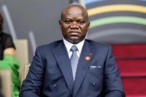 Gabon : la suspension des réseaux sociaux par la HAC ravive le débat sur les libertés numériques