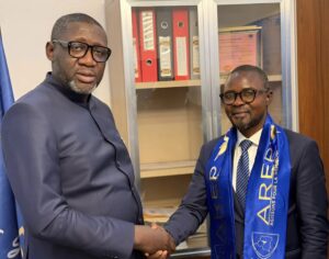 RDC : séisme au mercato politique, l’ex-secrétaire général d’ECO rejoint l’AREP !