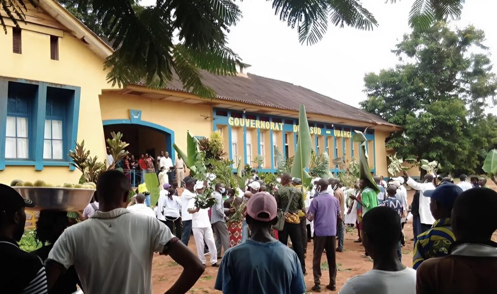 Gemena: un élève brûlé vif après une agression criminelle