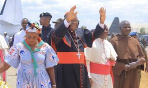 Ituri : la visite historique du cardinal Fridolin Ambongo porte un message d’espoir et de paix
