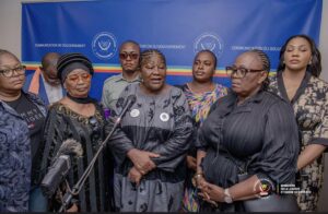 RDC : des femmes déposent un mémorandum pour condamner les insultes contre la Première ministre Judith Suminwa