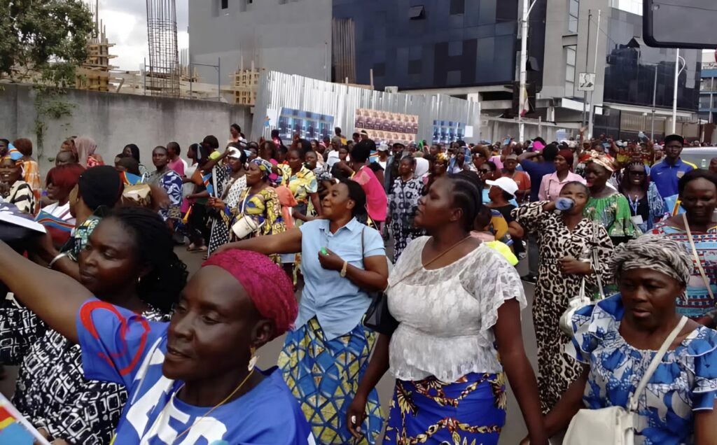 Kinshasa : forte mobilisation citoyenne en soutien à la Première Ministre Judith Suminwa