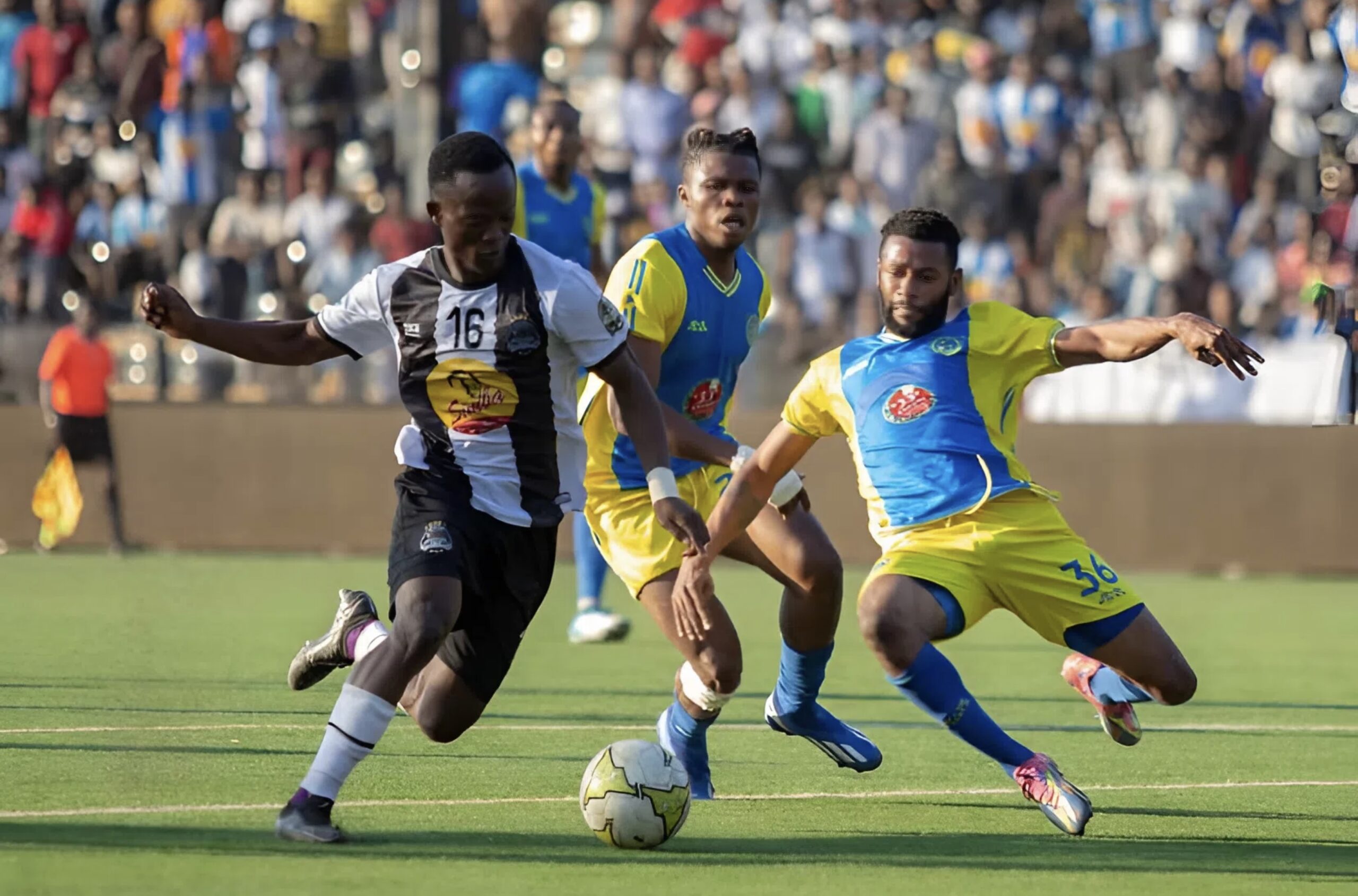 Ligue 1 / Play-offs : la pression monte à l’approche du derby lushois