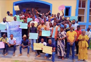 Sud-Ubangi : marche de colère contre l&rsquo;entreprise IMMO-SERKAS à Gemena.