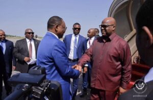 Félix Tshisekedi au Forum africain de l’eau au Tchad : la RDC veut faire entendre sa voix sur la sécurité hydrique et le développement des infrastructures en Afrique.